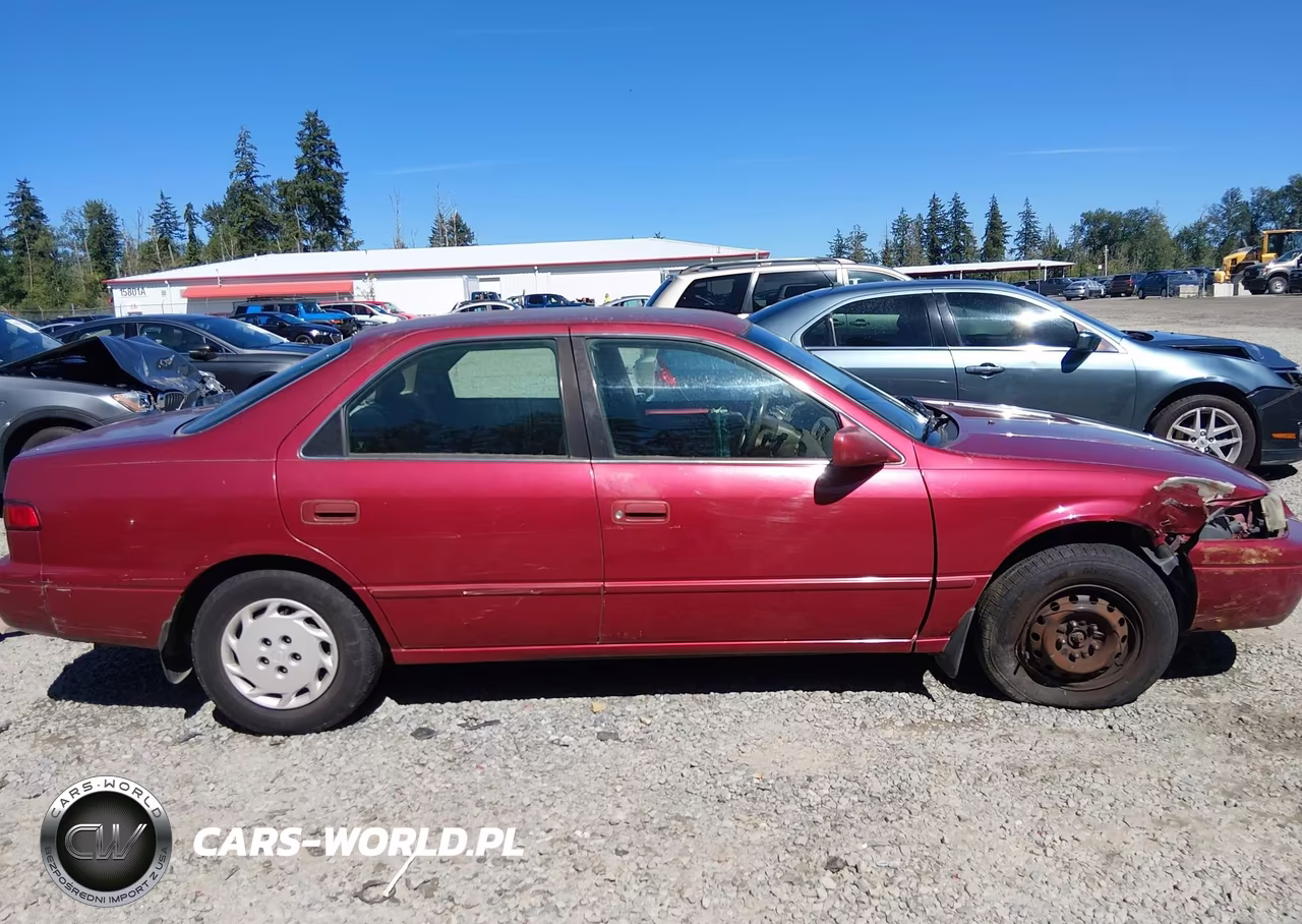 1998 Toyota Camry Le VIN:4T1BG22K2WU856640 - 13