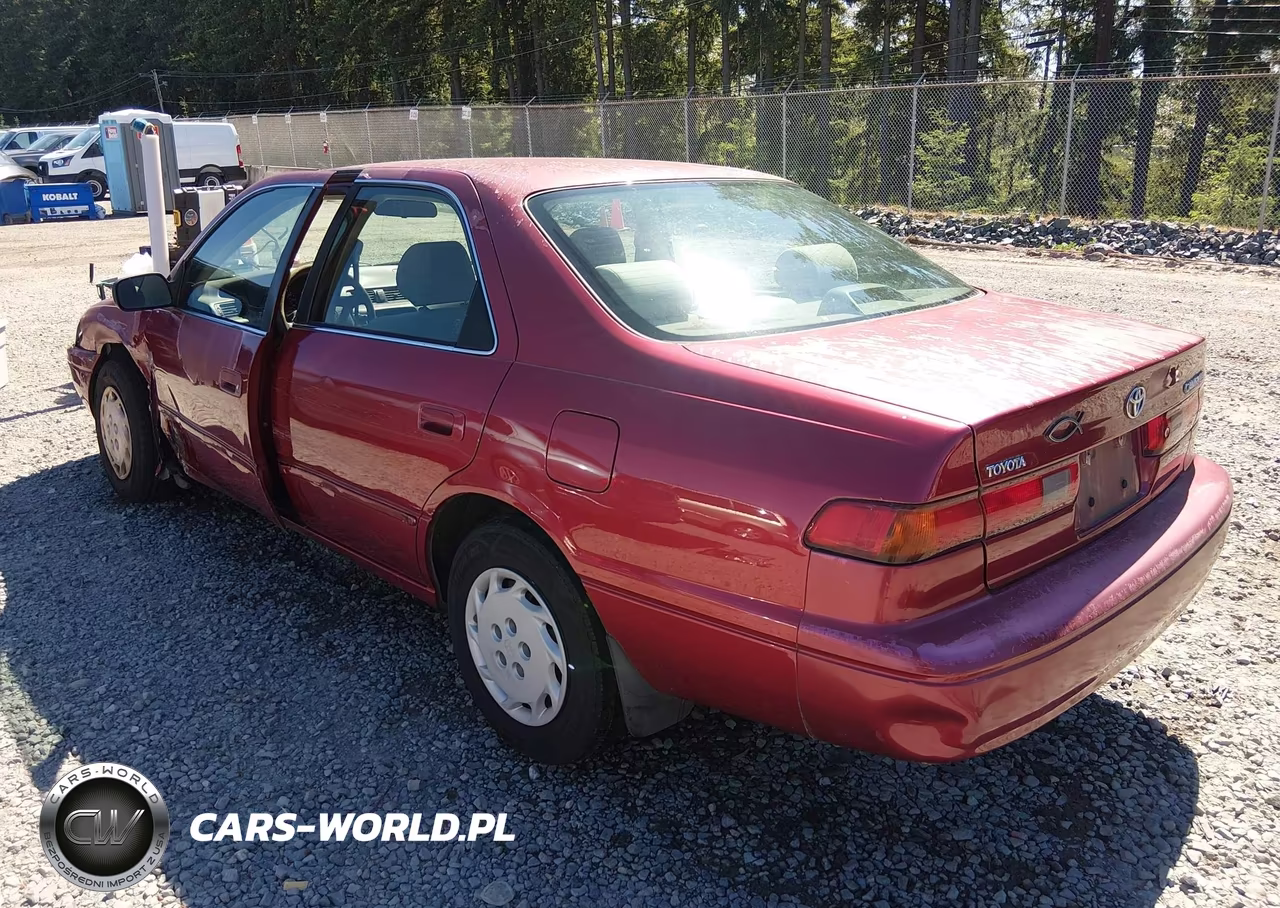 1998 Toyota Camry Le VIN:4T1BG22K2WU856640 - 3