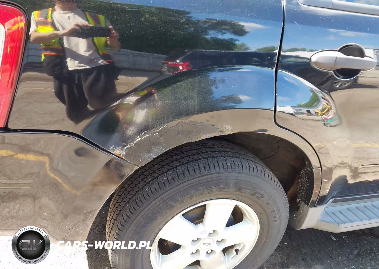 2010 Ford Escape Xlt VIN:1FMCU0DG7AKA87048 - 6