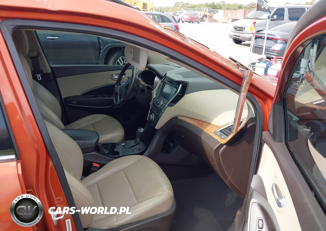 2014 Hyundai Santa Fe Sport 2.4L VIN:5XYZU3LB5EG218592 - 5