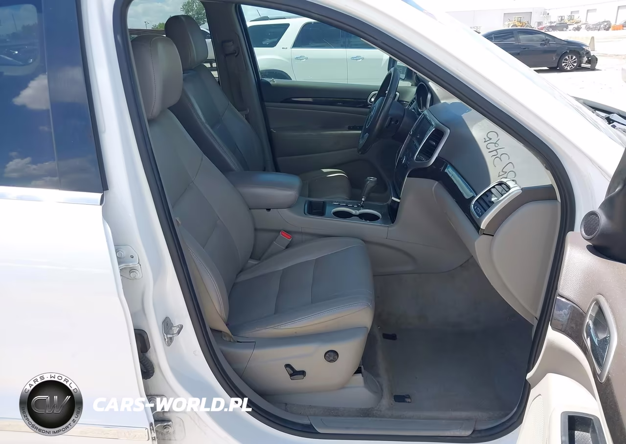 2013 Jeep Grand Cherokee Laredo VIN:1C4RJEAG0DC520314 - 5
