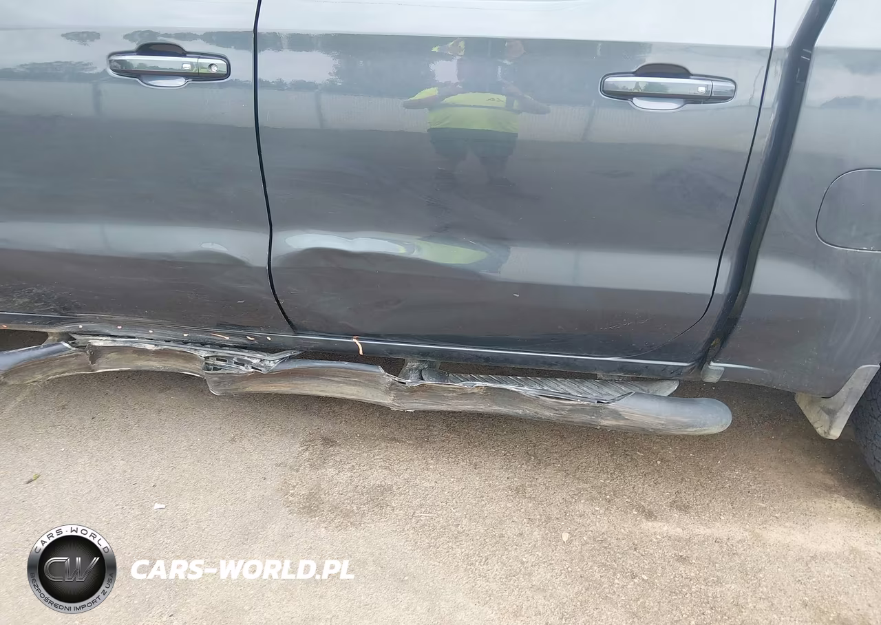 2019 Chevrolet Silverado 1500 Rst VIN:3GCUYEED7KG183771 - 18