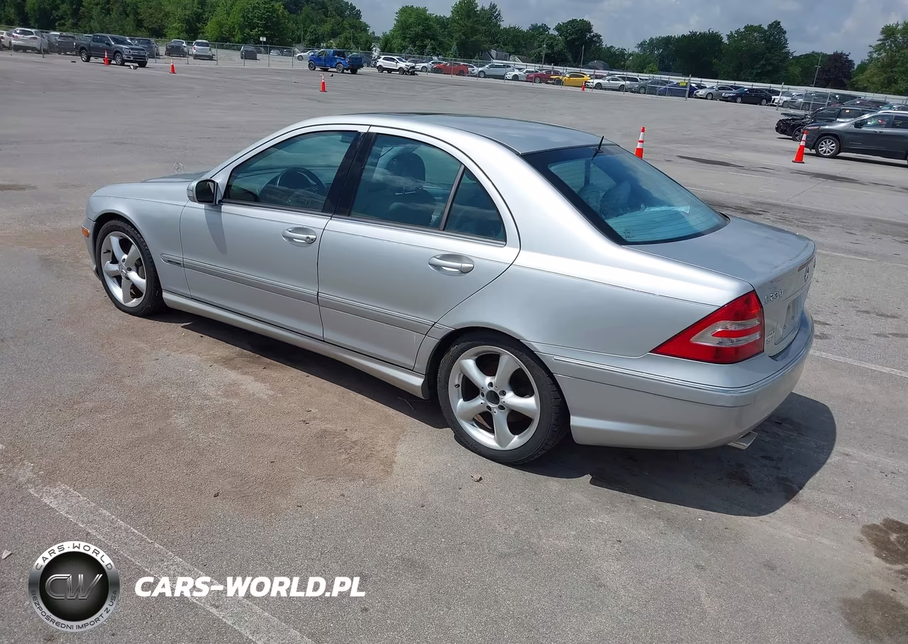 2005 Mercedes-Benz C 230 Kompressor Sport VIN:WDBRF40J05F696884 - 3
