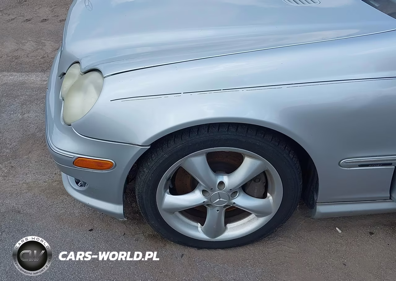 2005 Mercedes-Benz C 230 Kompressor Sport VIN:WDBRF40J05F696884 - 6