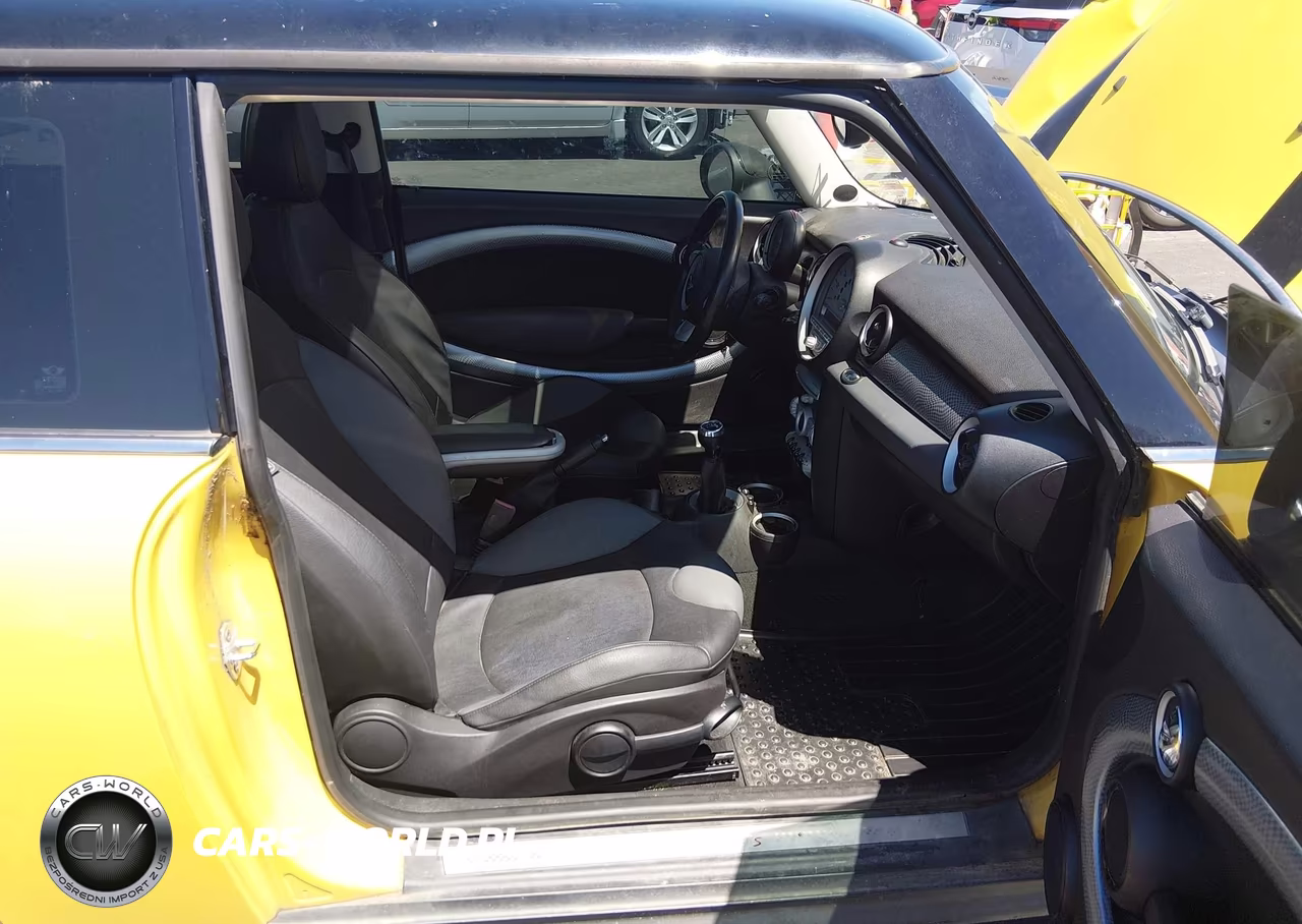 2009 Mini Cooper S VIN:WMWMF73589TT99460 - 5