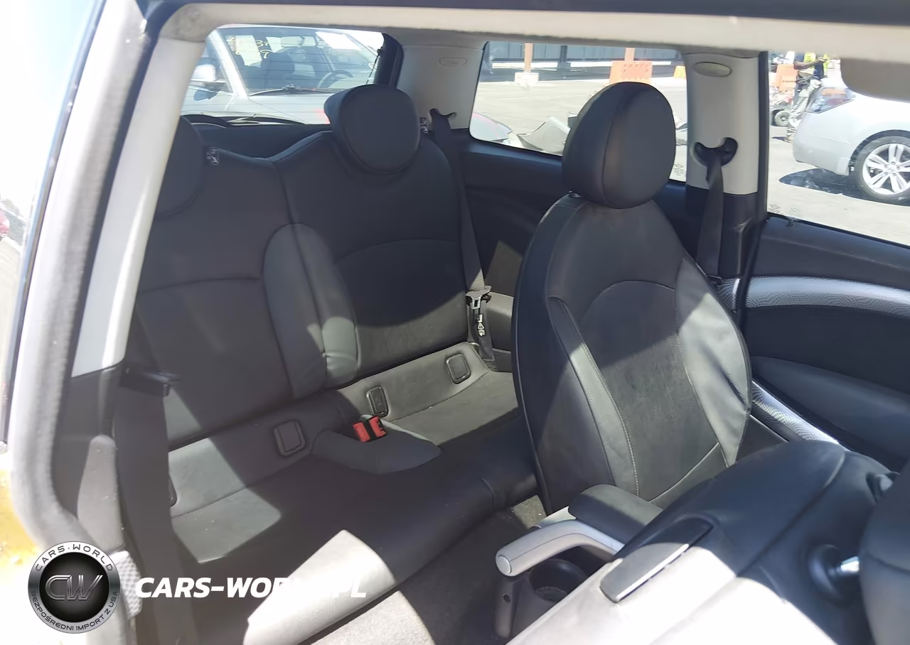 2009 Mini Cooper S VIN:WMWMF73589TT99460 - 8