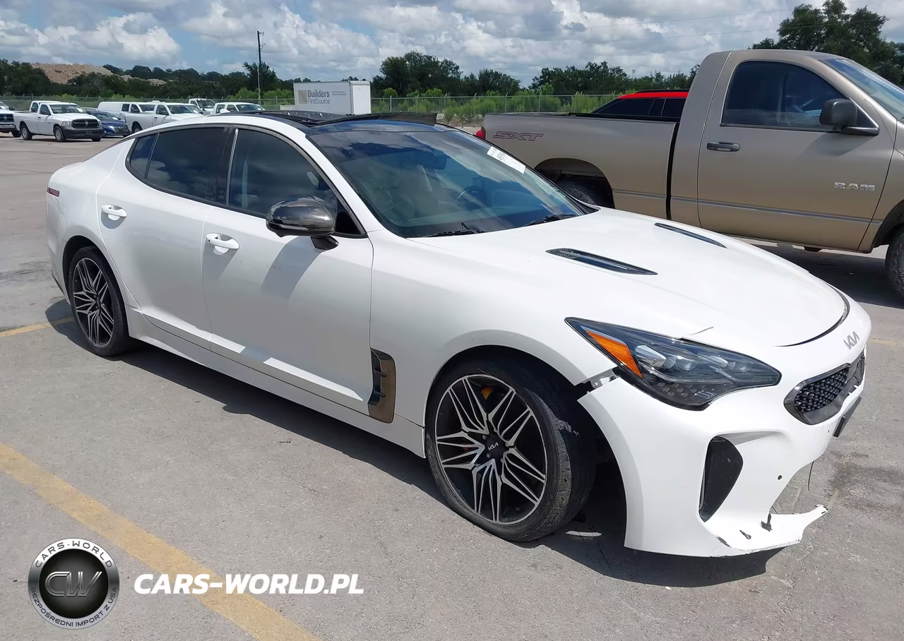 2022 Kia Stinger Gt2 – zdjęcie 1 z 17