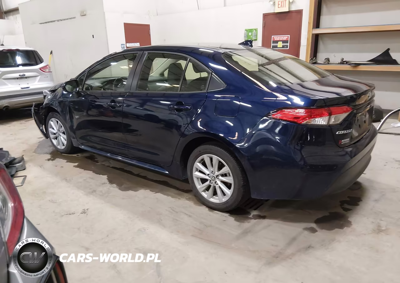 2025 Toyota Corolla Le VIN:JTDB4MEE7S3029280 - 3