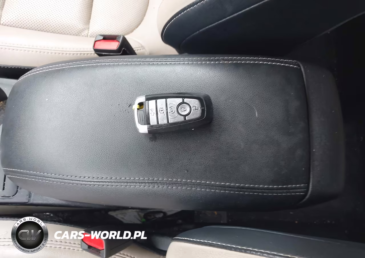 2021 Ford Escape Sel Hybrid VIN:1FMCU9CZ3MUB19087 - 11