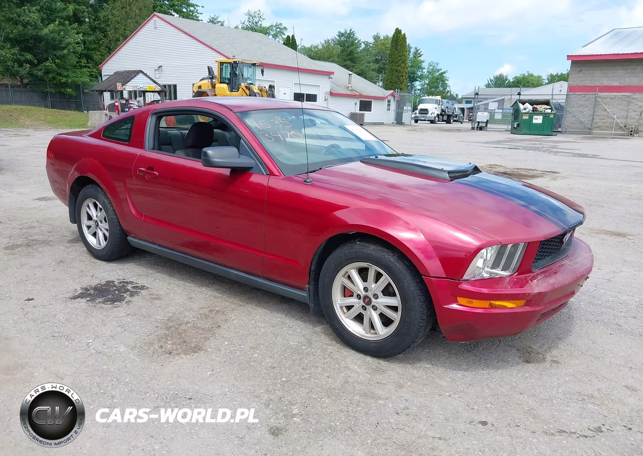 2005 Ford Mustang V6 Deluxe-V6 Premium