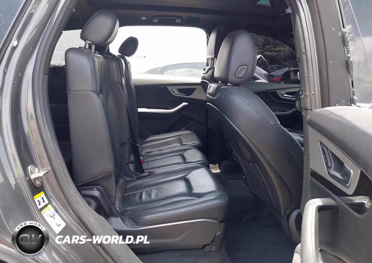 2018 Audi Q7 2.0T Premium VIN:WA1LHAF75JD047755 - 8