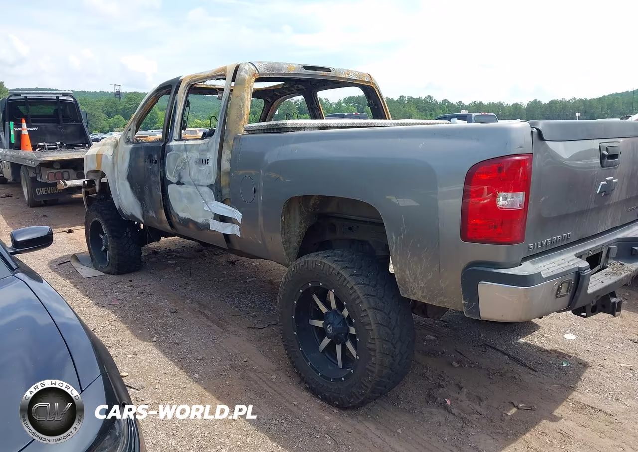 2013 Chevrolet Silverado 2500Hd Ltz VIN:1GC1KYE84DF102366 - 3