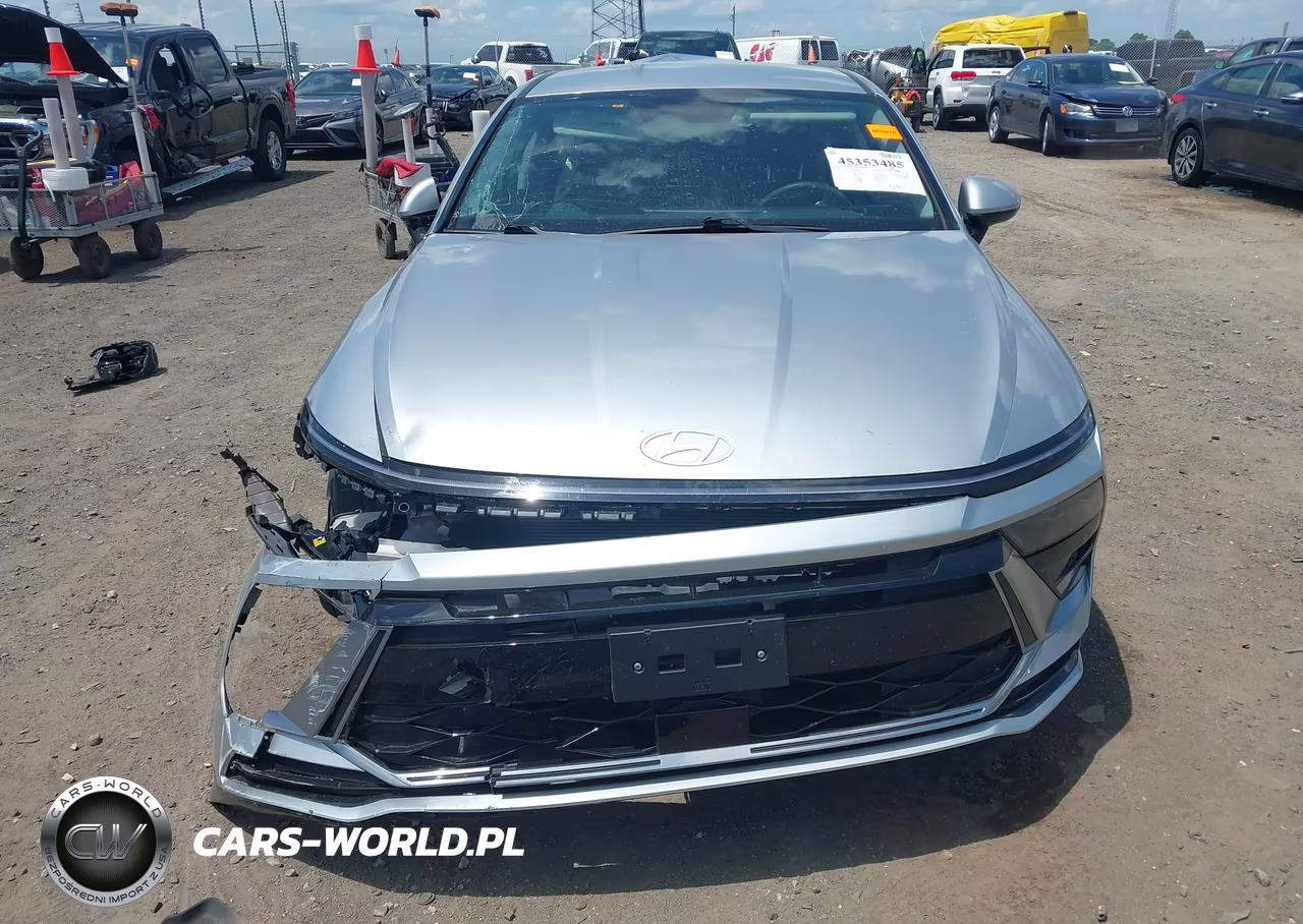 2025 Hyundai Sonata Sel VIN:KMHL64JA6SA437584 - 13