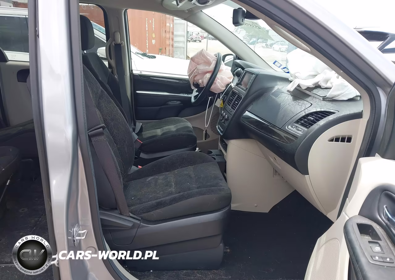 2019 Dodge Grand Caravan Se VIN:2C4RDGBG3KR809032 - 5