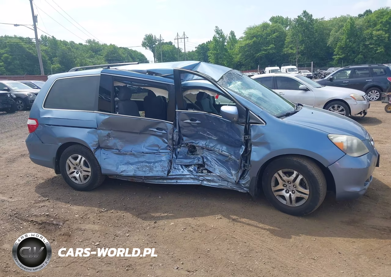 2007 Honda Odyssey Ex VIN:5FNRL38467B035936 - 17