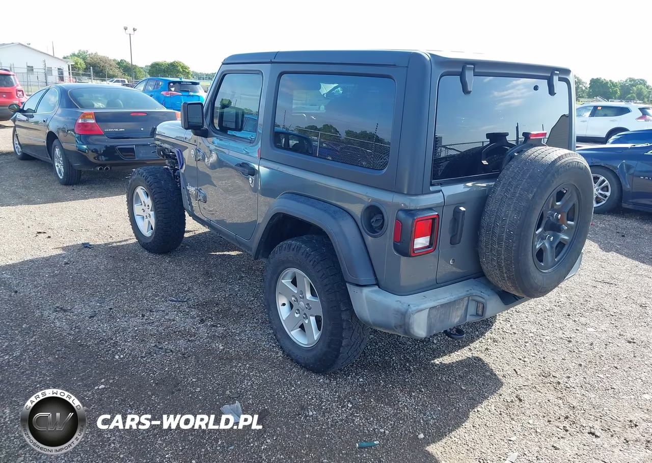 2019 Jeep Wrangler Sport 4X4 VIN:1C4GJXAG3KW582353 - 3