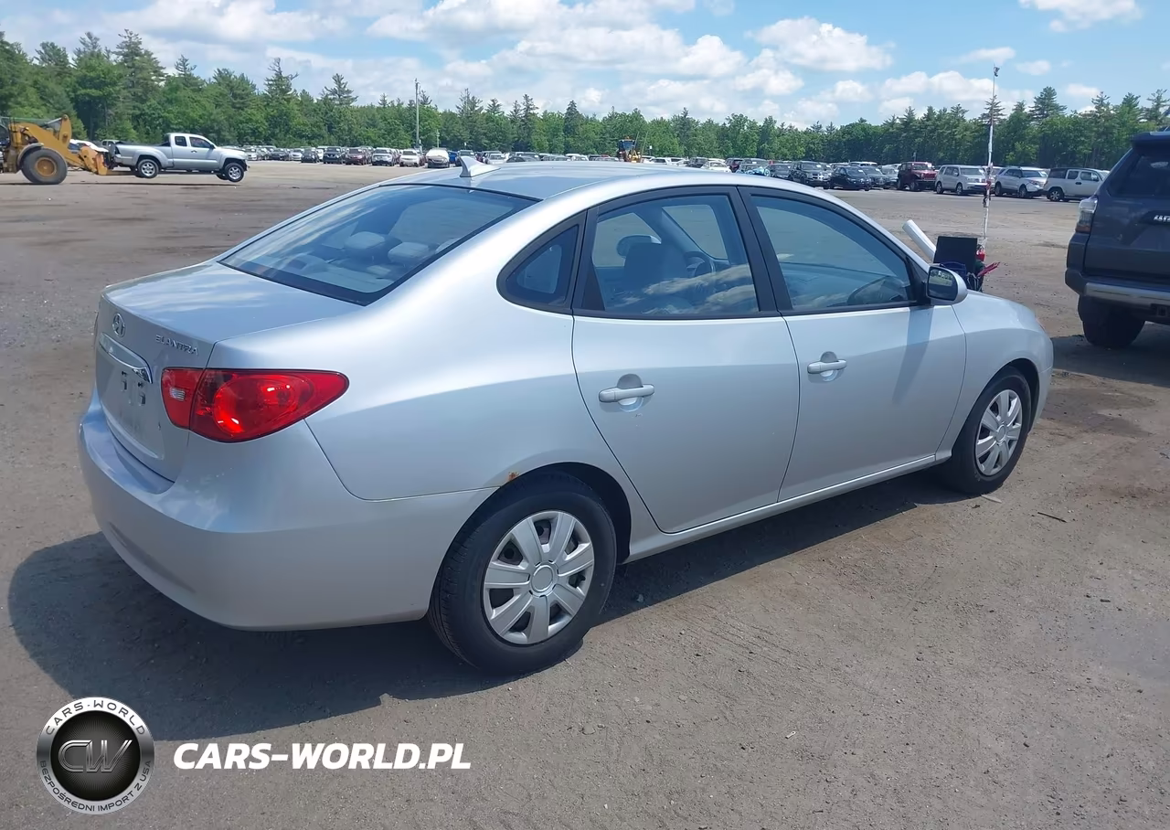2010 Hyundai Elantra Gls VIN:KMHDU4AD9AU876859 - 4