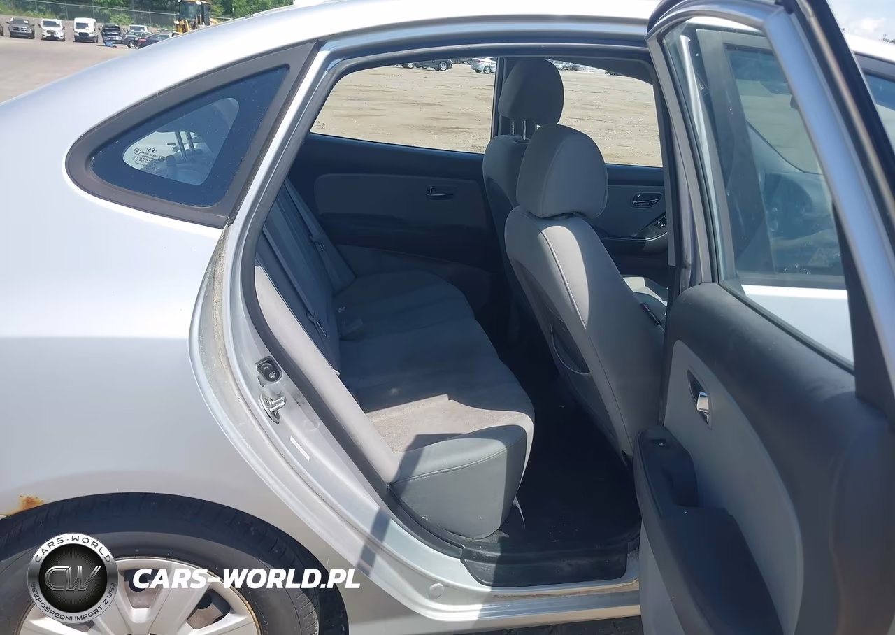 2010 Hyundai Elantra Gls VIN:KMHDU4AD9AU876859 - 8