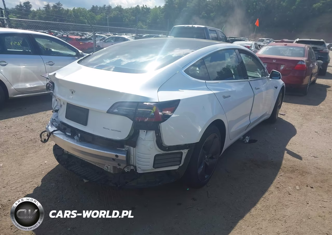 2019 Tesla Model 3 Long Range-Performance VIN:5YJ3E1EB3KF493417 - 4