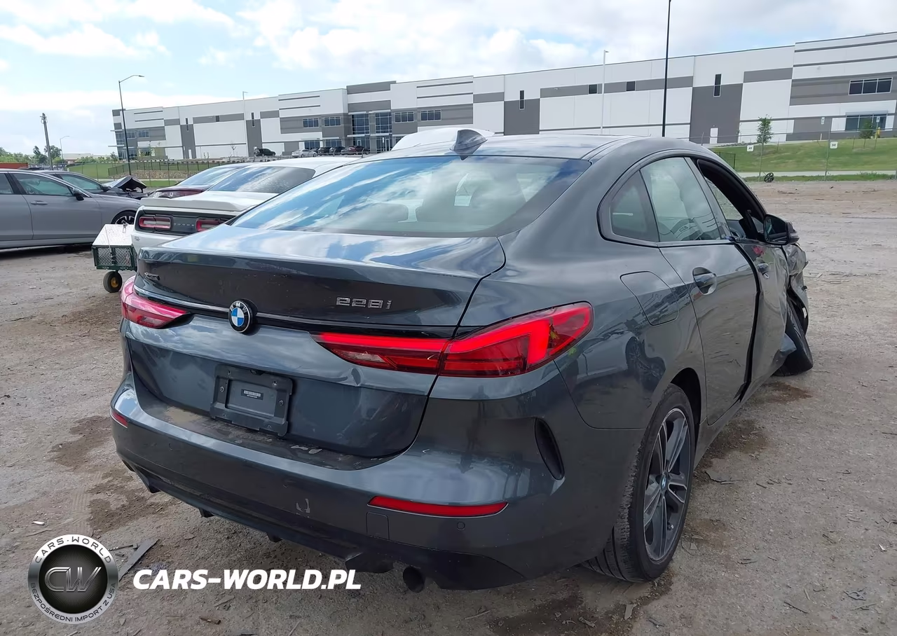 2021 BMW 228I Gran Coupe xDrive VIN:WBA73AK05M7G48309 - 4