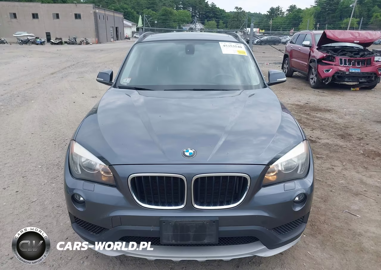 2015 BMW X1 xDrive28I VIN:WBAVL1C59FVY33671 - 13