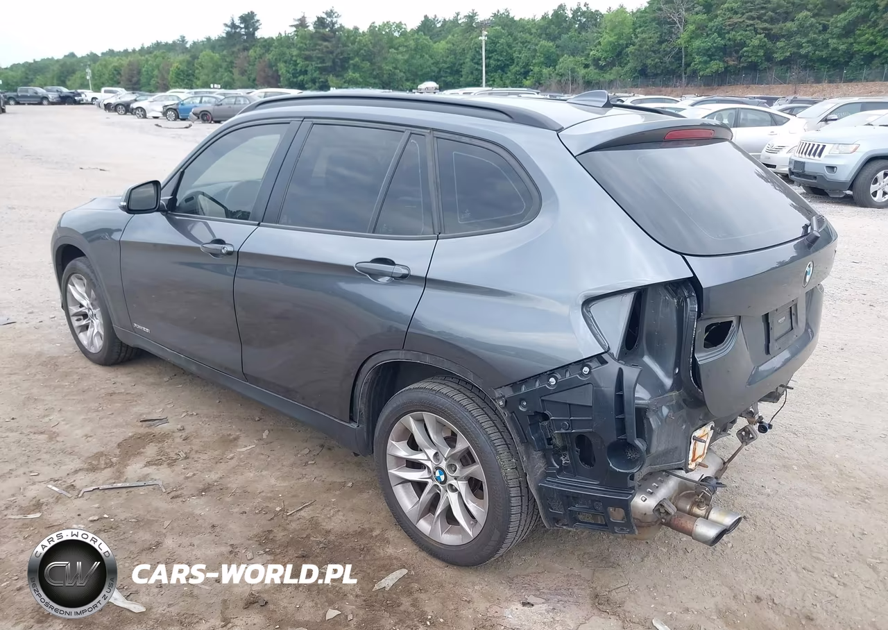 2015 BMW X1 xDrive28I VIN:WBAVL1C59FVY33671 - 3