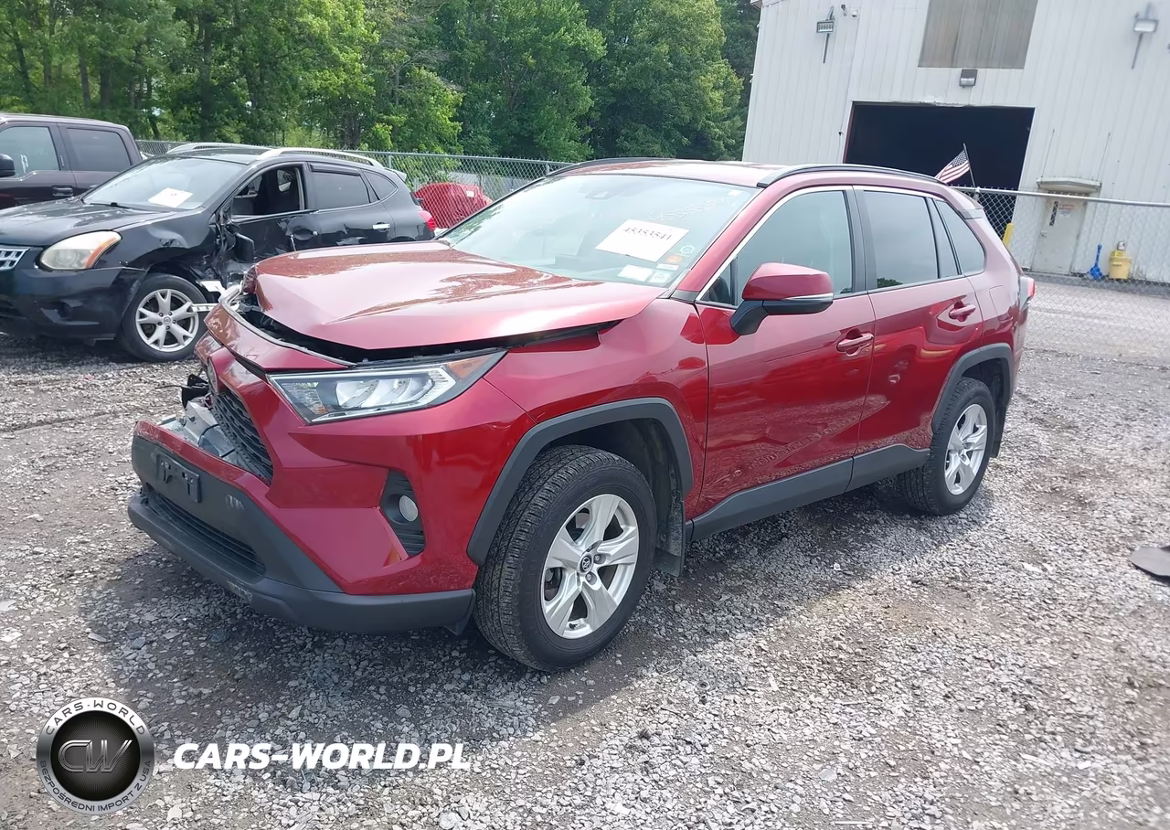 2021 Toyota Rav4 Xle VIN:2T3P1RFV0MW155815 - 2