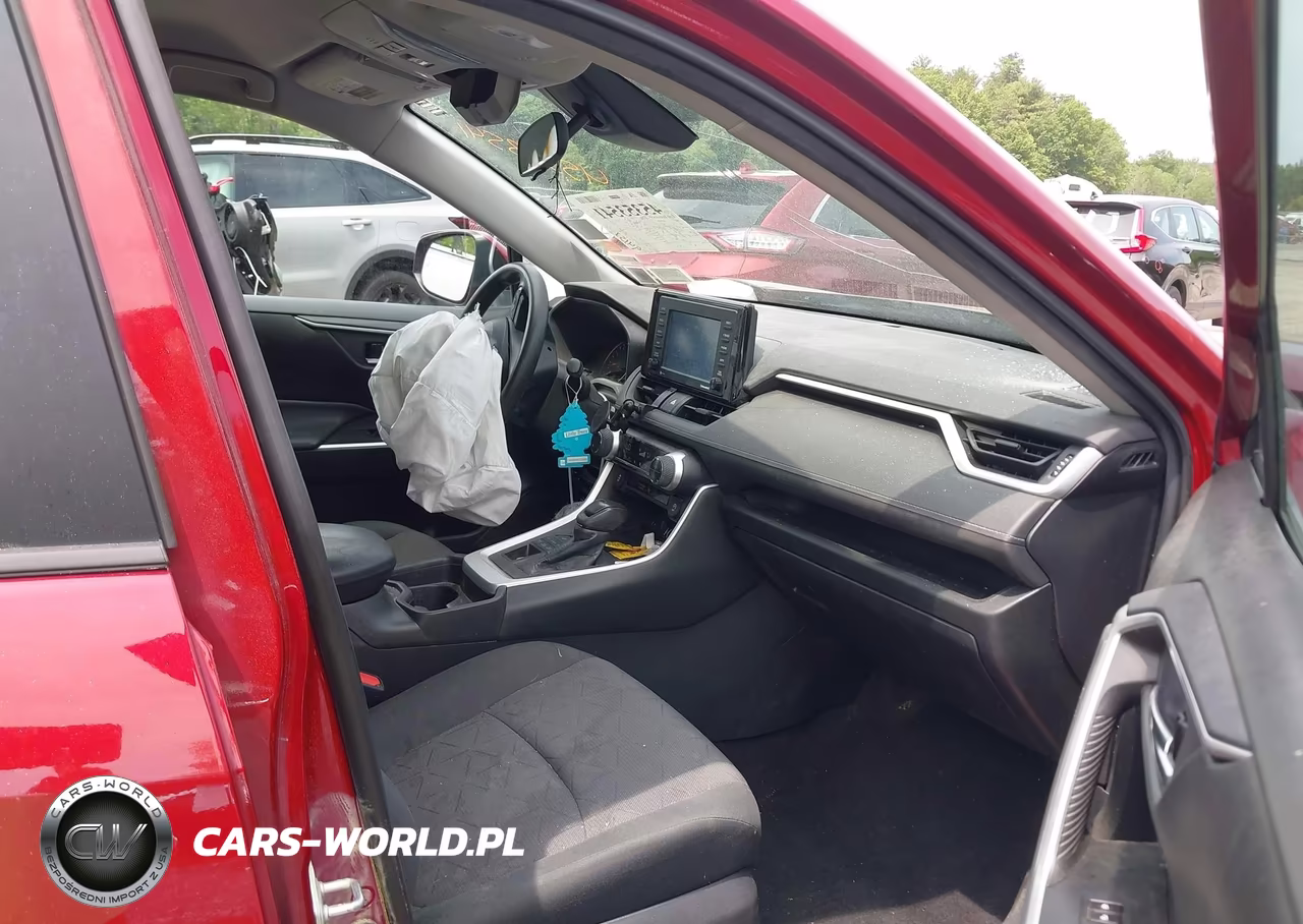 2021 Toyota Rav4 Xle VIN:2T3P1RFV0MW155815 - 5