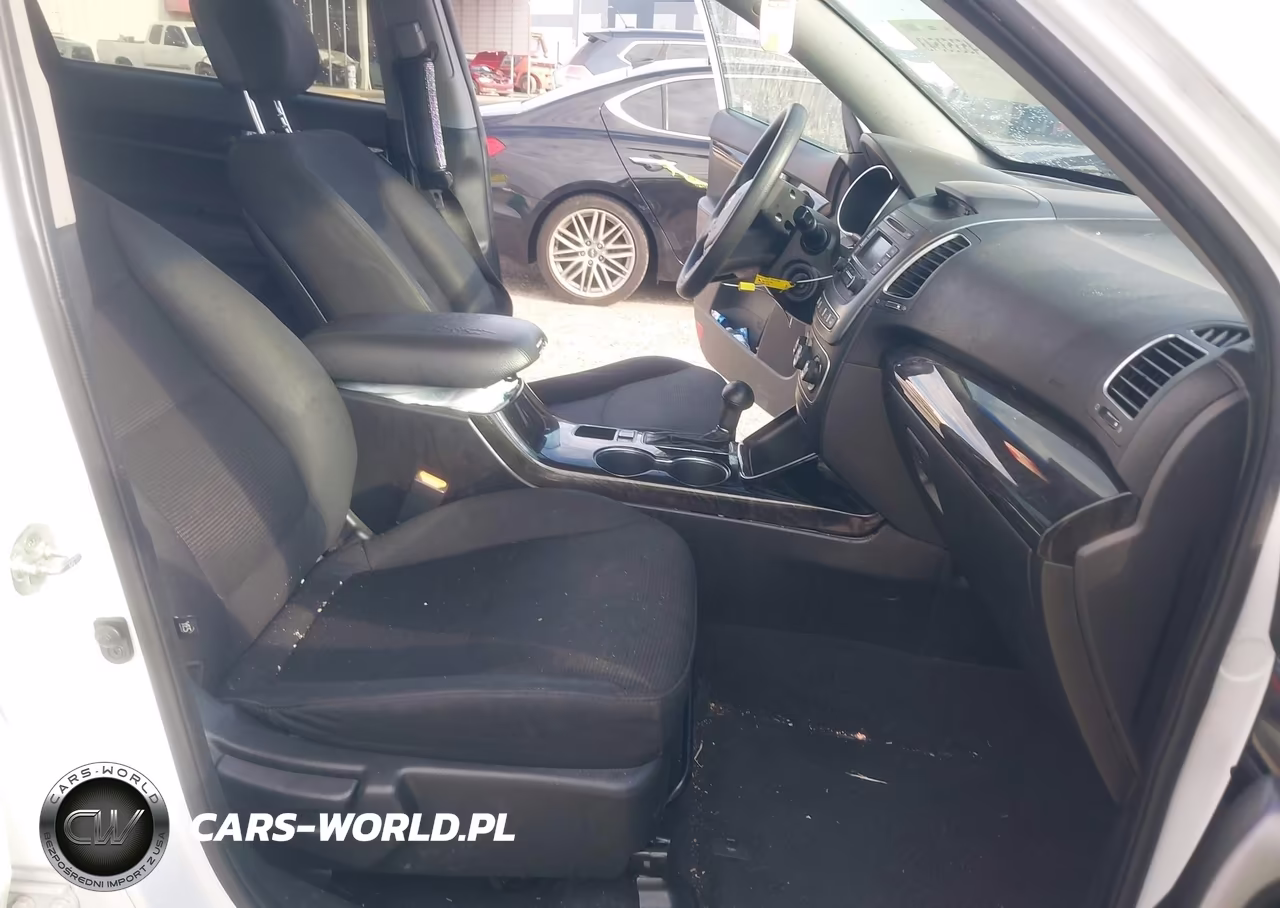 2015 Kia Sorento Lx VIN:5XYKT3A62FG628679 - 5