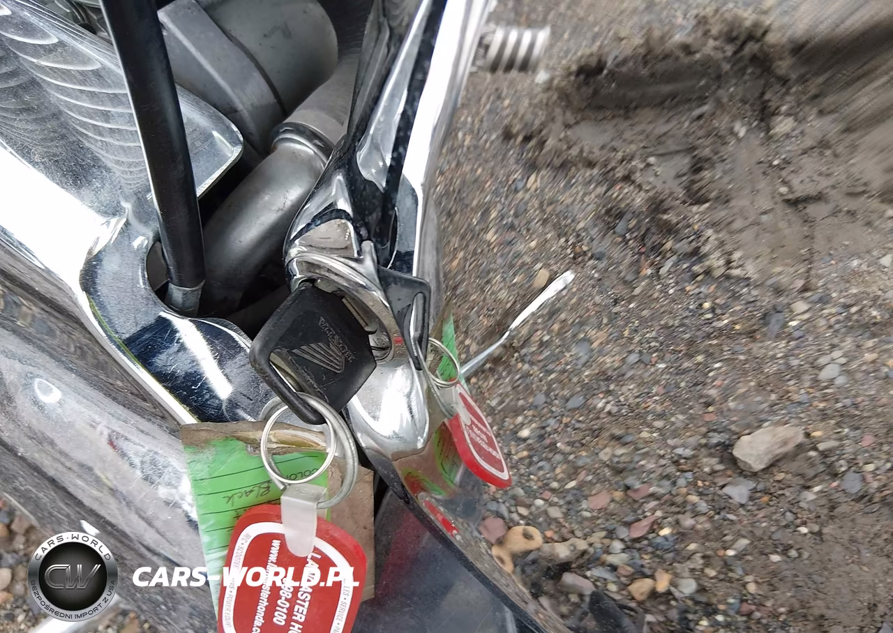 2000 Honda Vt1100 C VIN:1HFSC1806YA402322 - 11