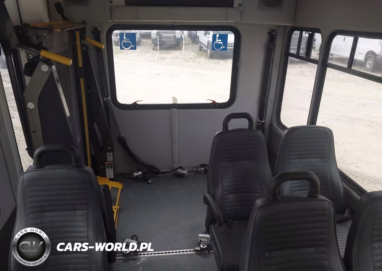 2016 Ford Transit-350 Cutaway VIN:1FDES6PM2GKA45124 - 6