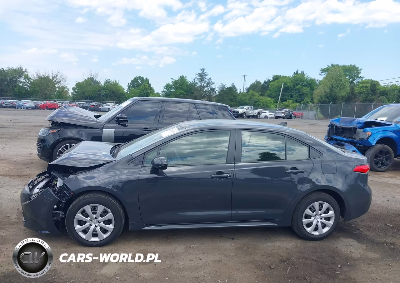 2026 Toyota Corolla Hybrid Hybrid Le VIN:JTDBCMFE4T3145961 - 14