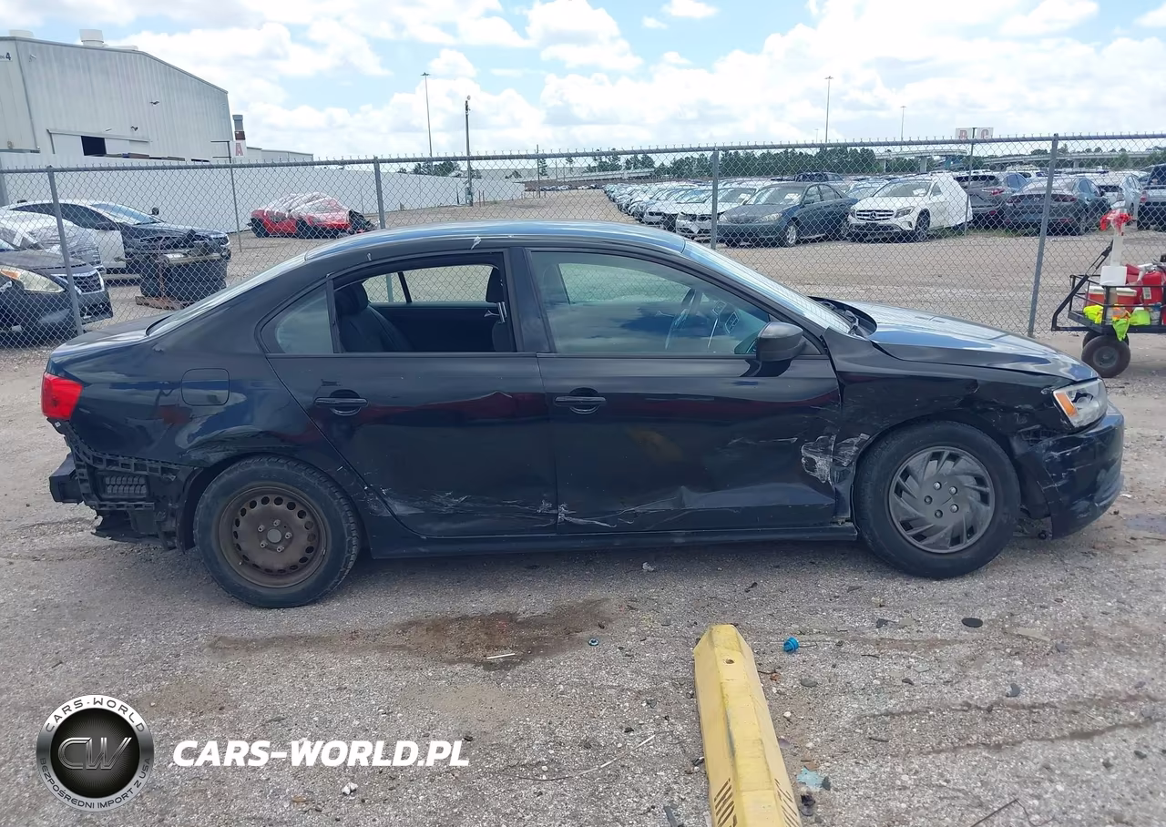 2014 Volkswagen Jetta 2.0L S VIN:3VW2K7AJ3EM443618 - 14