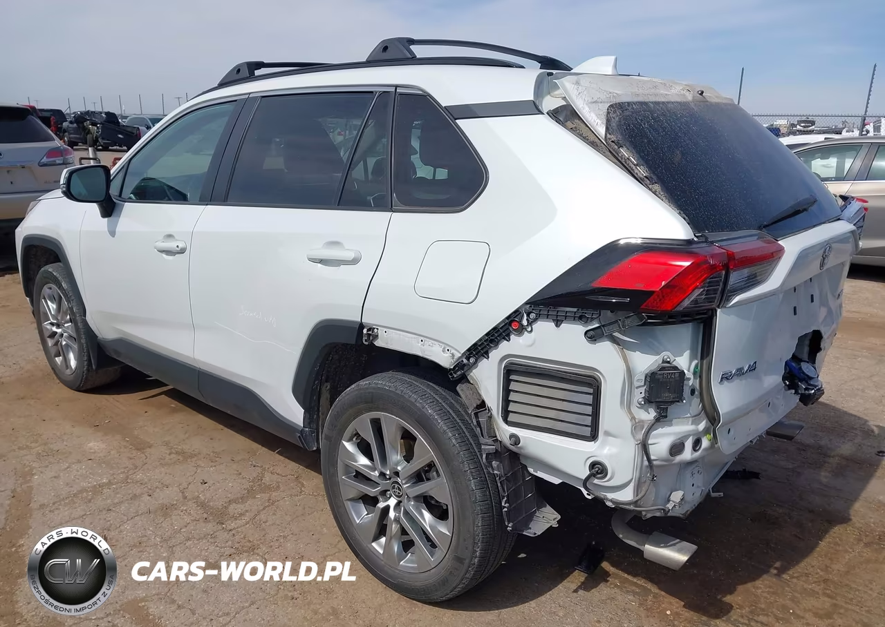2024 Toyota Rav4 Xle Premium VIN:2T3C1RFV9RW301666 - 3