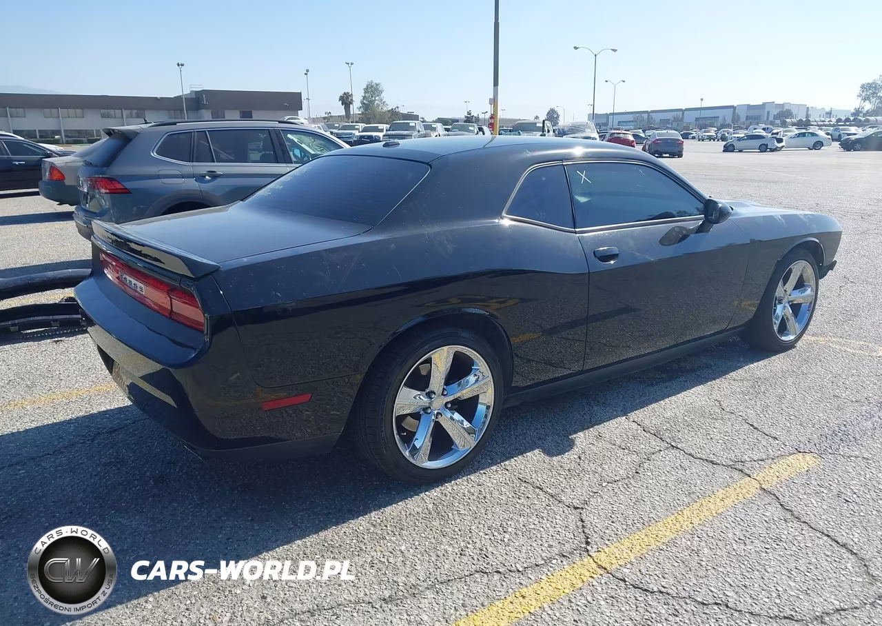 2012 Dodge Challenger Sxt VIN:2C3CDYAG0CH105363 - 4