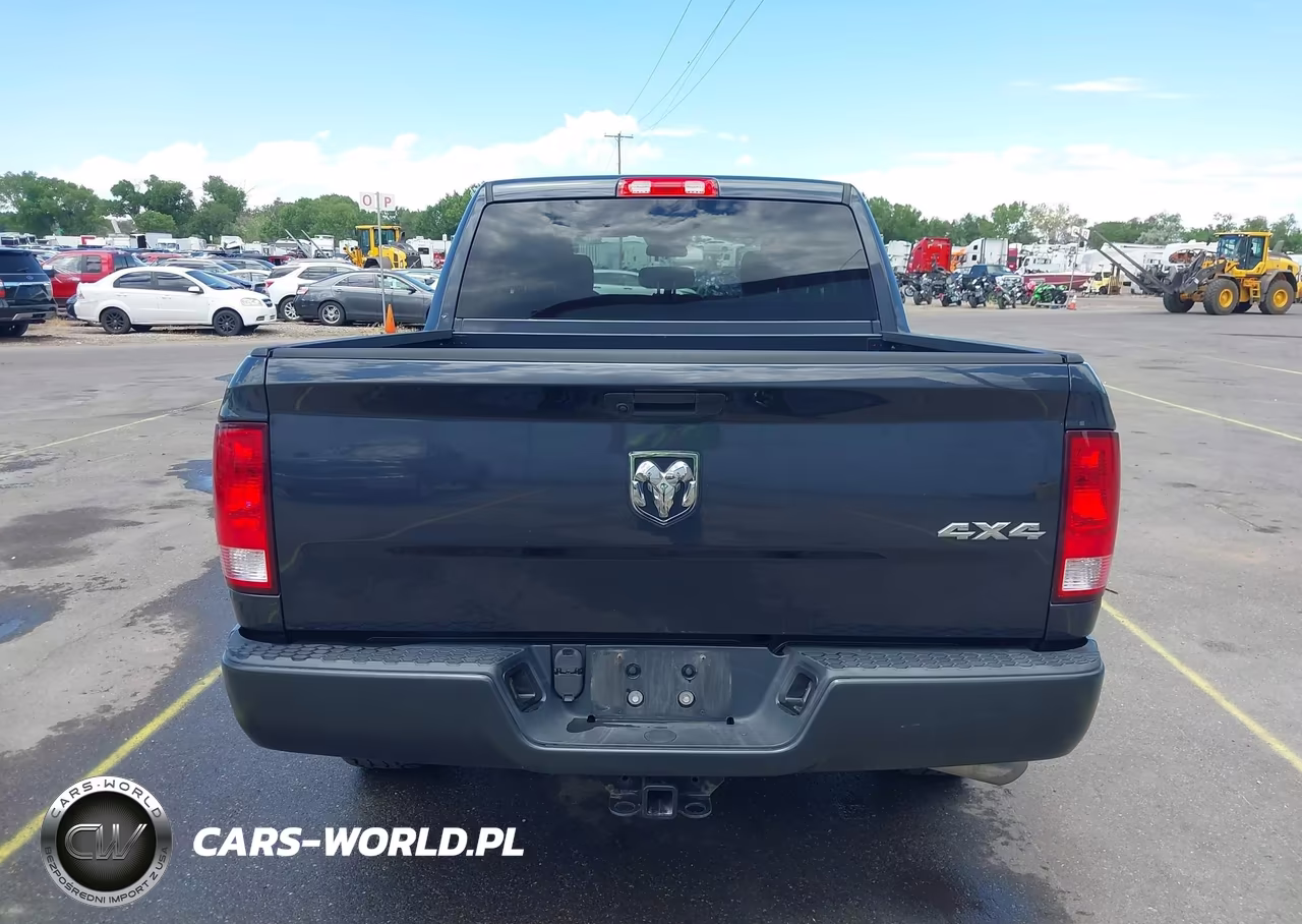 2021 Ram 1500 Classic Tradesman 4X4 5'7 Box VIN:3C6RR7KG5MG684925 - 18