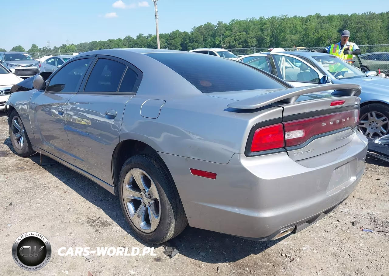 2013 Dodge Charger Se VIN:2C3CDXBG0DH684641 - 3