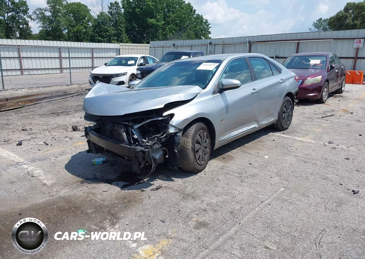 2017 Toyota Camry Le VIN:4T1BF1FK3HU738395 - 2