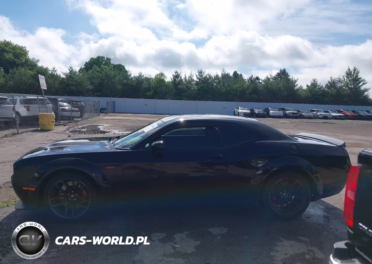 2022 Dodge Challenger R-T Scat Pack Widebody VIN:2C3CDZFJ1NH113677 - 13