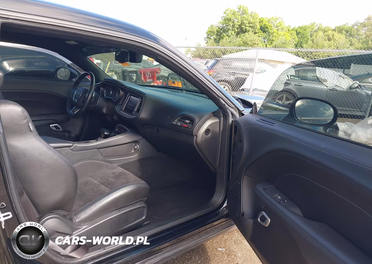 2022 Dodge Challenger R-T Scat Pack Widebody VIN:2C3CDZFJ1NH113677 - 5