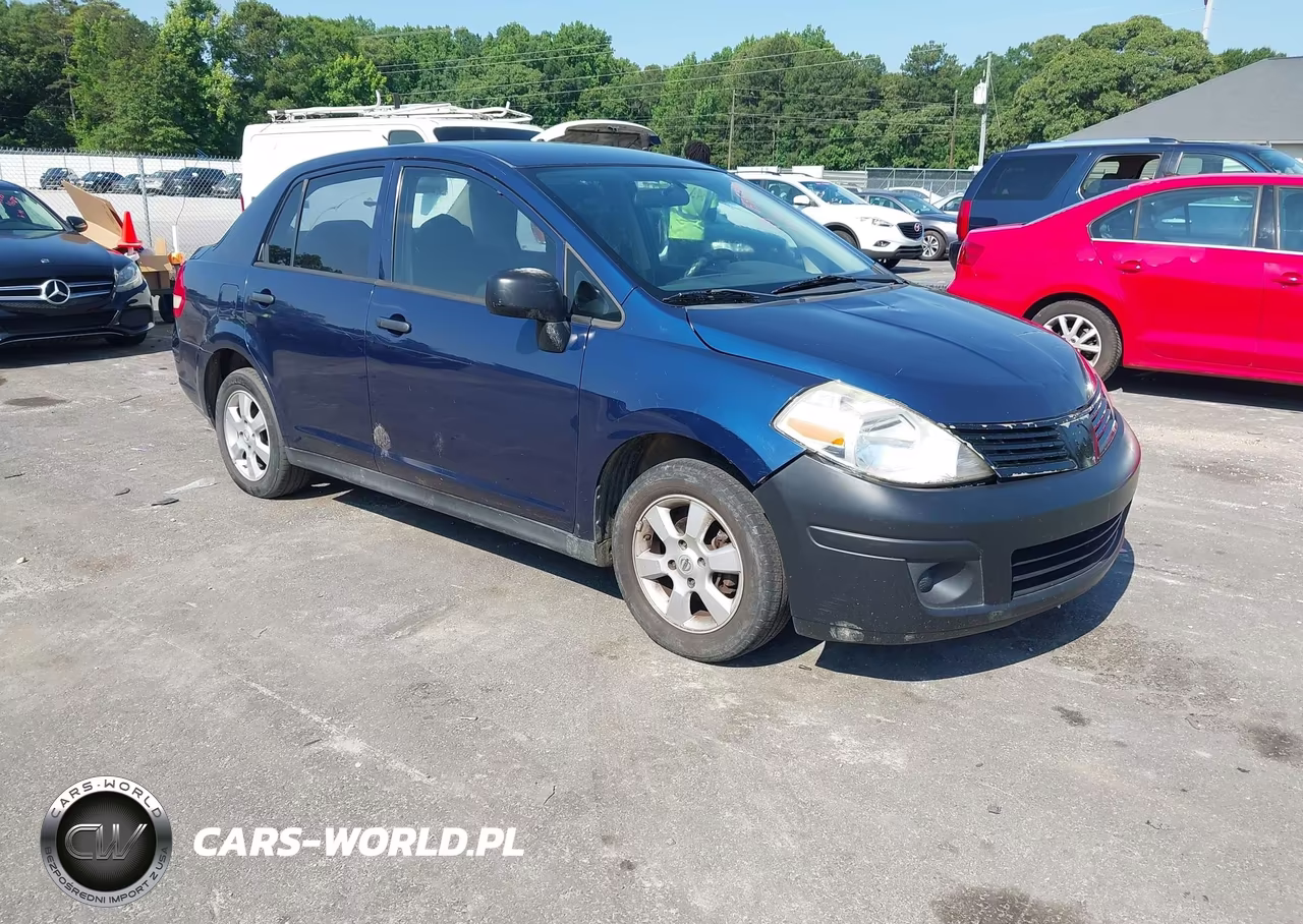 2009 Nissan Versa 1.6 Base
