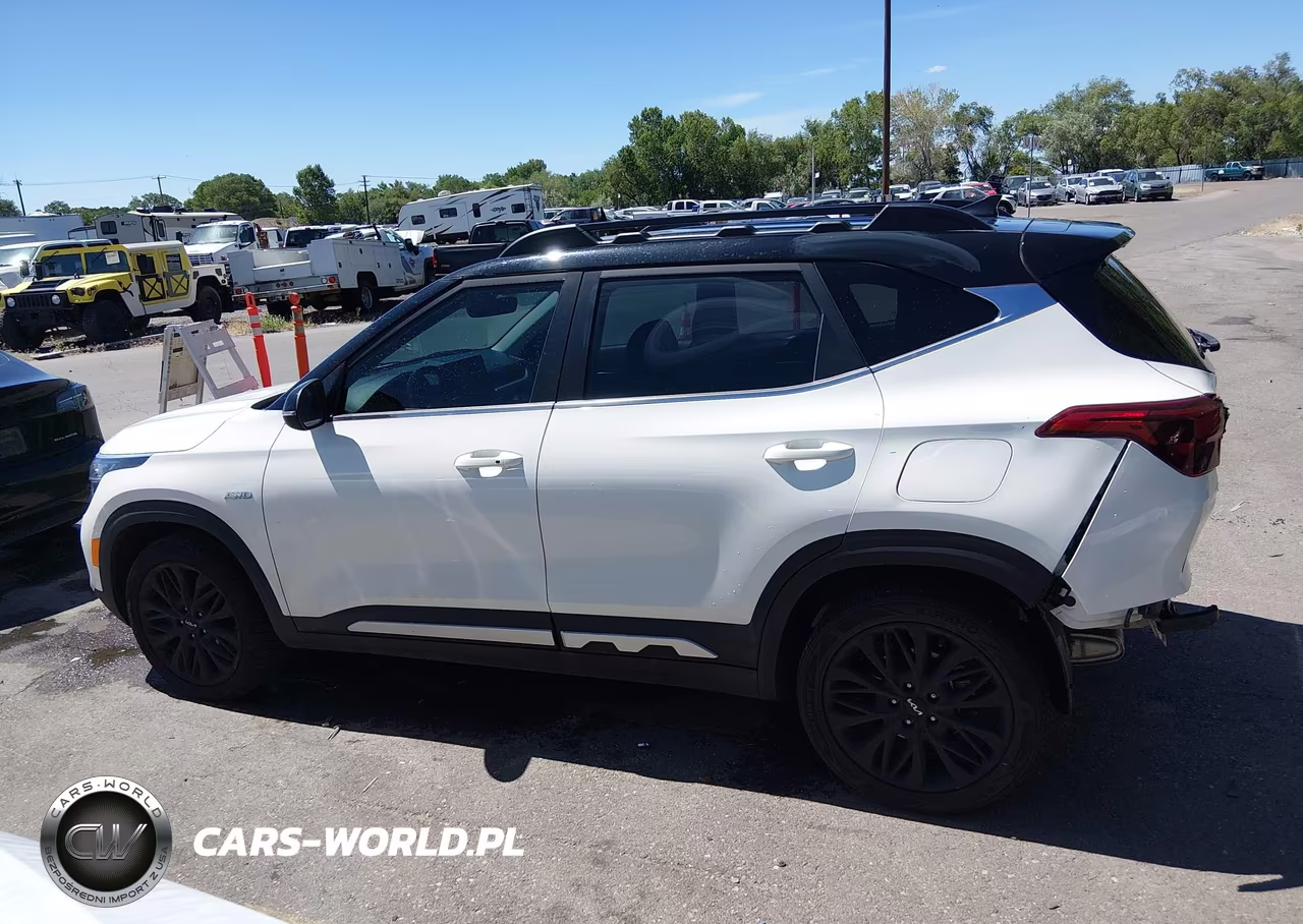 2022 Kia Seltos Nightfall Edition VIN:KNDEUCA22N7294169 - 15