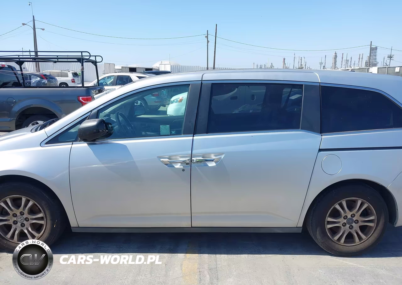 2011 Honda Odyssey Ex-L VIN:5FNRL5H66BB052161 - 14