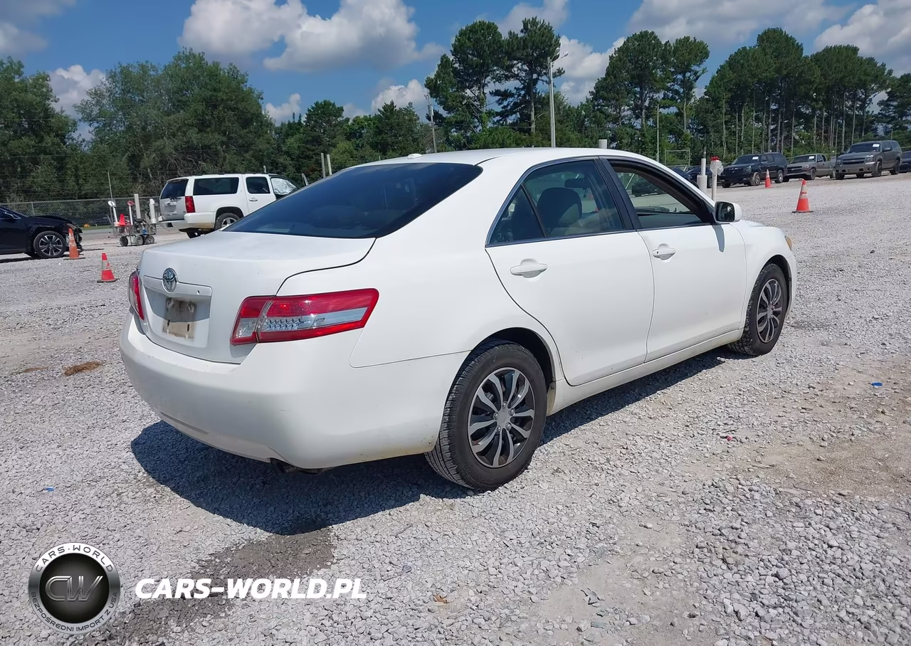 2011 Toyota Camry VIN:4T1BF3EK5BU695845 - 4