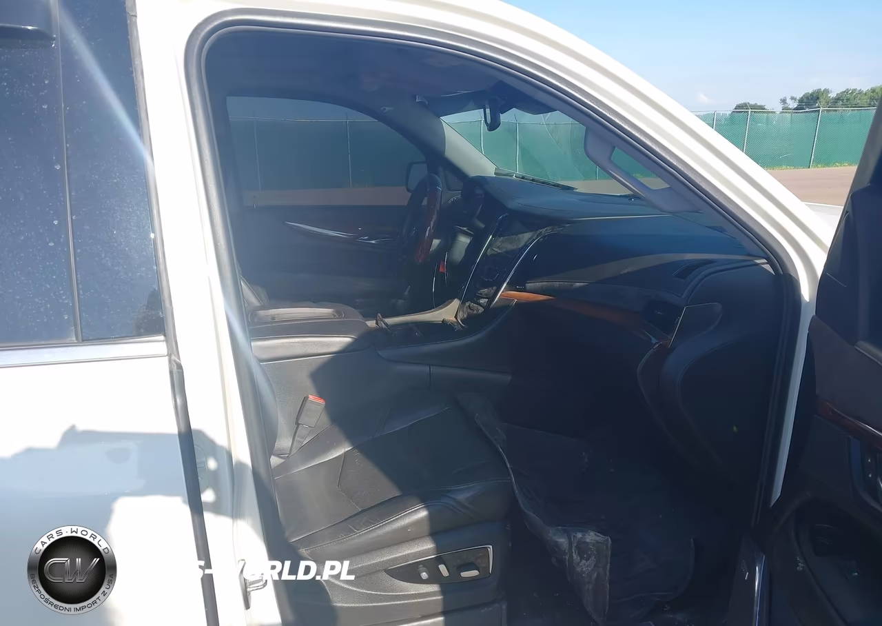 2015 Cadillac Escalade Luxury VIN:1GYS4BKJXFR286078 - 5