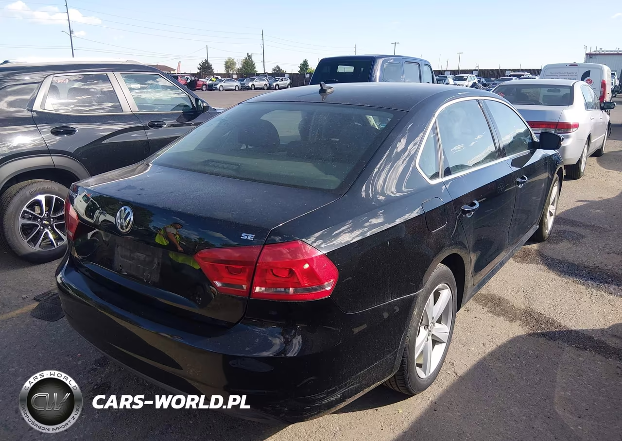 2013 Volkswagen Passat 2.5L Se VIN:1VWBH7A31DC004644 - 4
