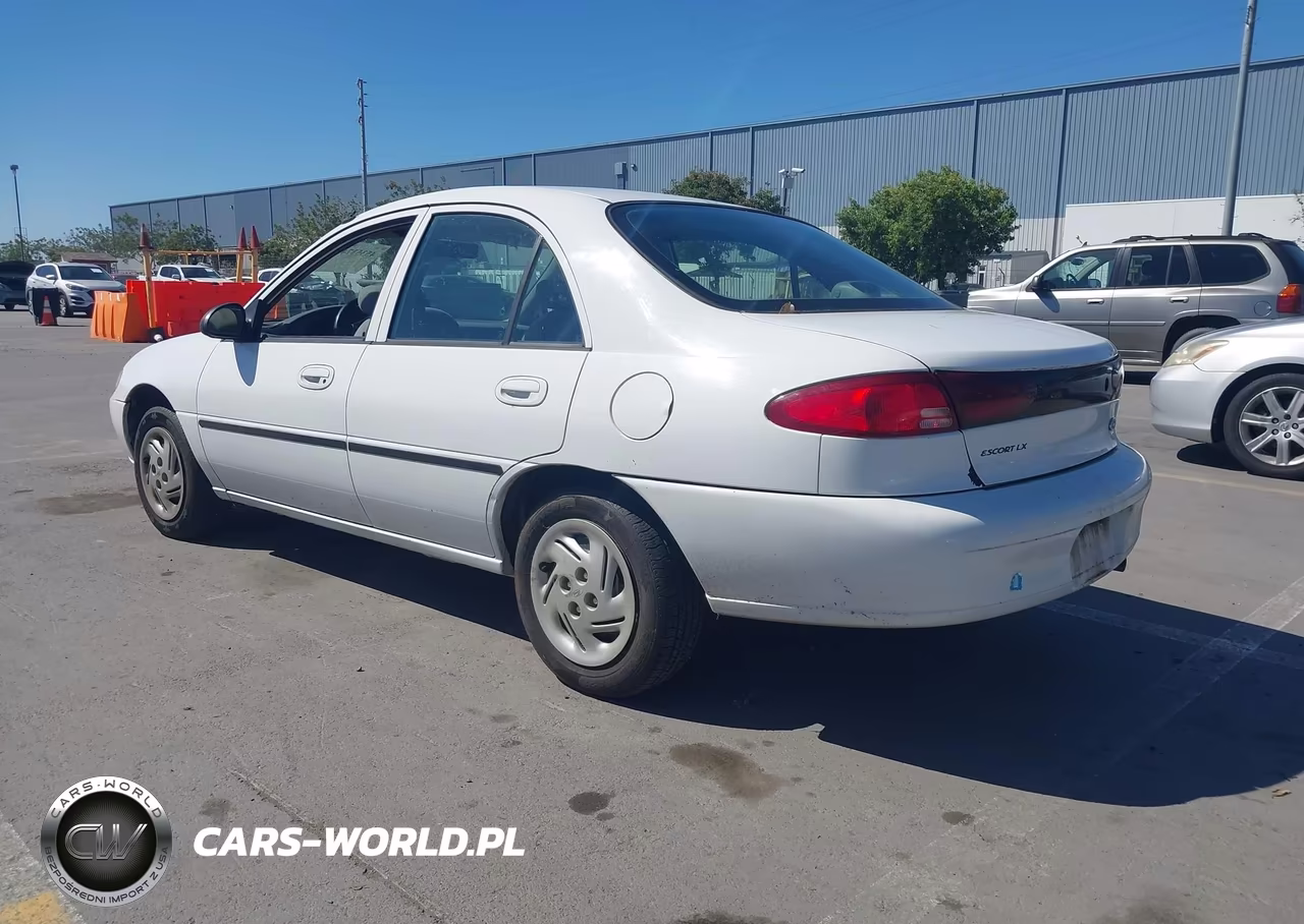 1999 Ford Escort Lx VIN:1FAFP10P9XW181038 - 3