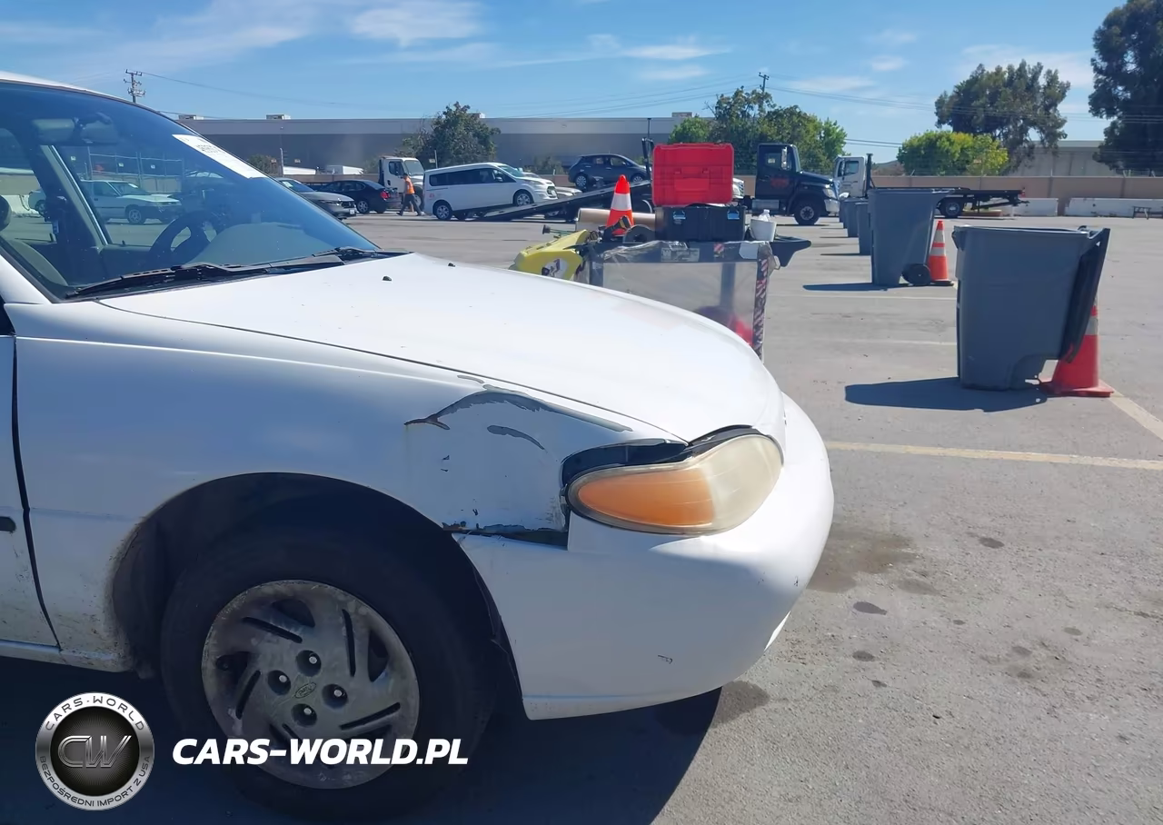 1999 Ford Escort Lx VIN:1FAFP10P9XW181038 - 6