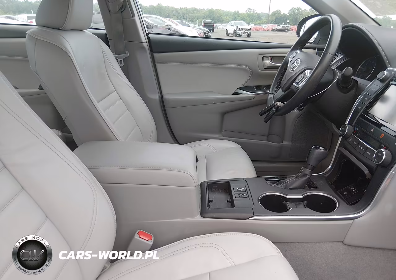 2015 Toyota Camry Xle VIN:4T1BF1FK5FU968856 - 5