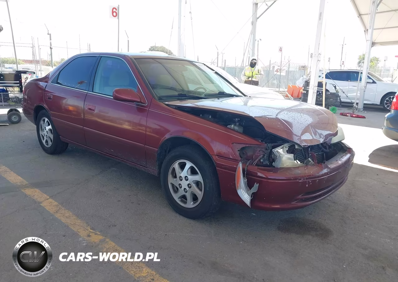 2001 Toyota Camry Le V6 – zdjęcie 1 z 16